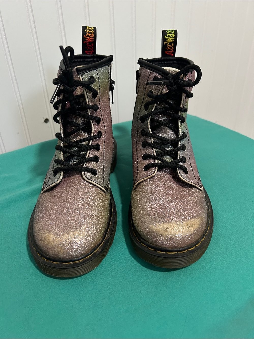 Dr. Martens Girls Iridescent Glitter Lace-Up Boots Sz: 3